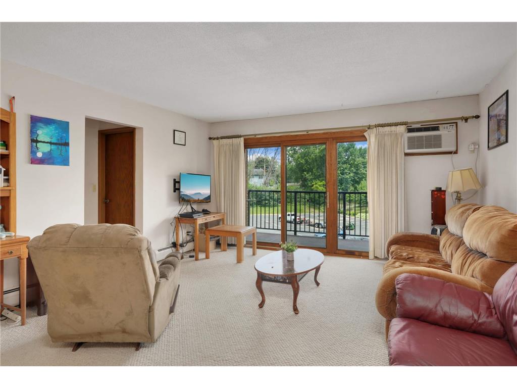 2690 Oxford Street N #241 Roseville MN 55113 6567832 image1