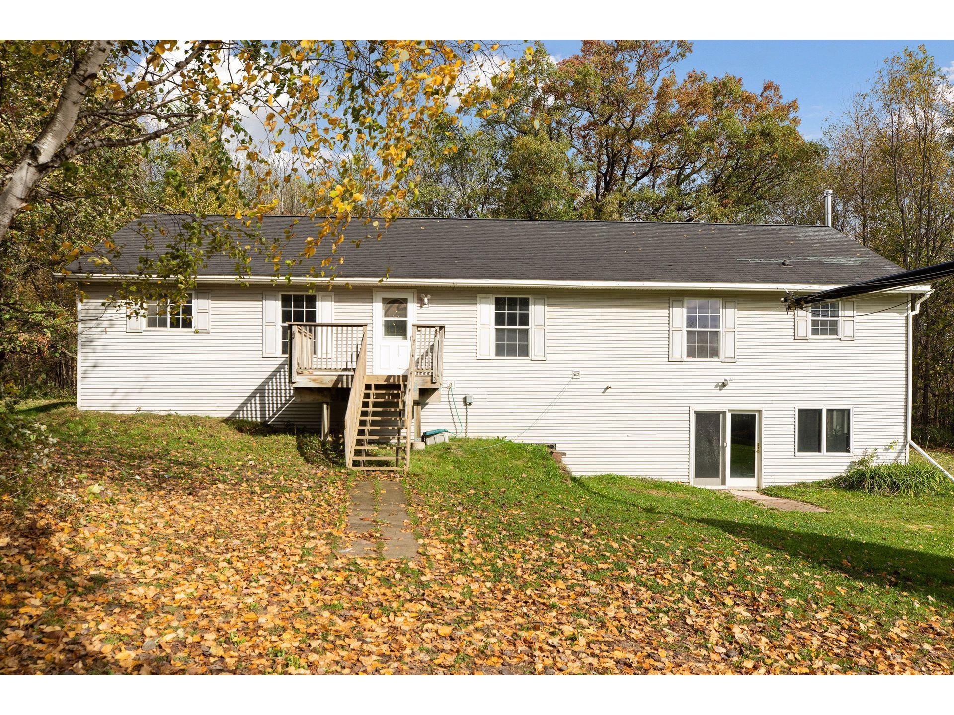 2693 10th Avenue Farmington Twp WI 54020 6104050 image1