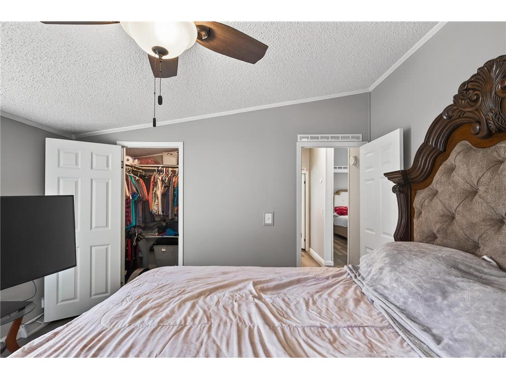 2695 Alissa Lane Maplewood MN 55119 7046236 image17