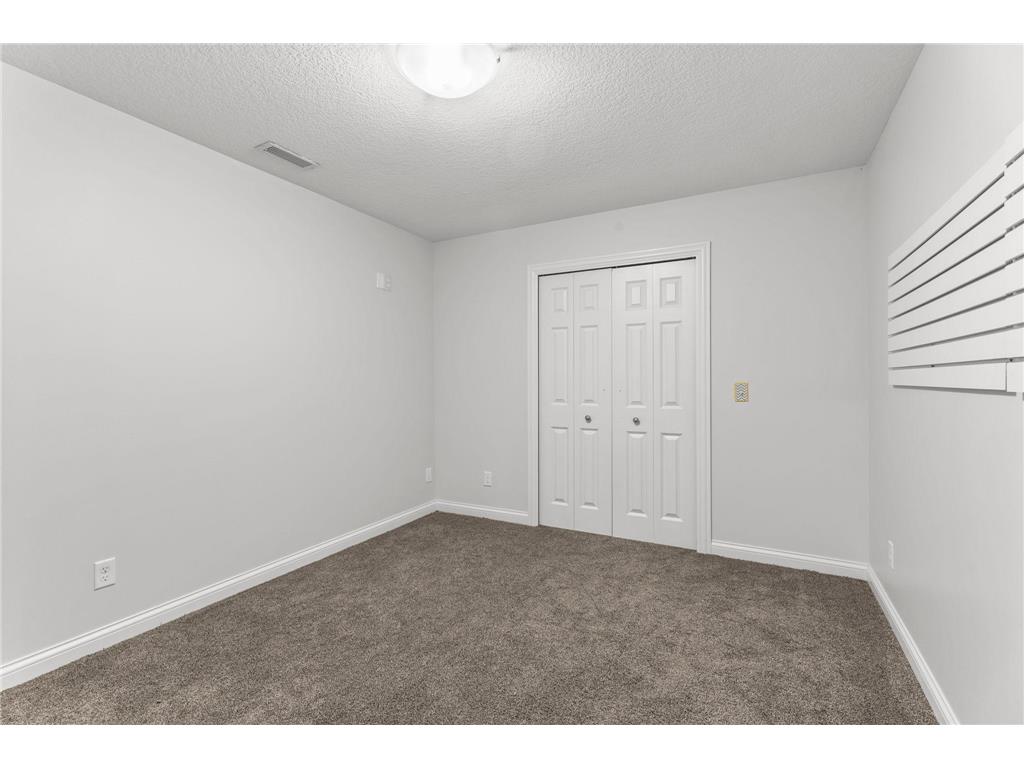 2697 Davis Street S Cambridge MN 55008 7062529 image29