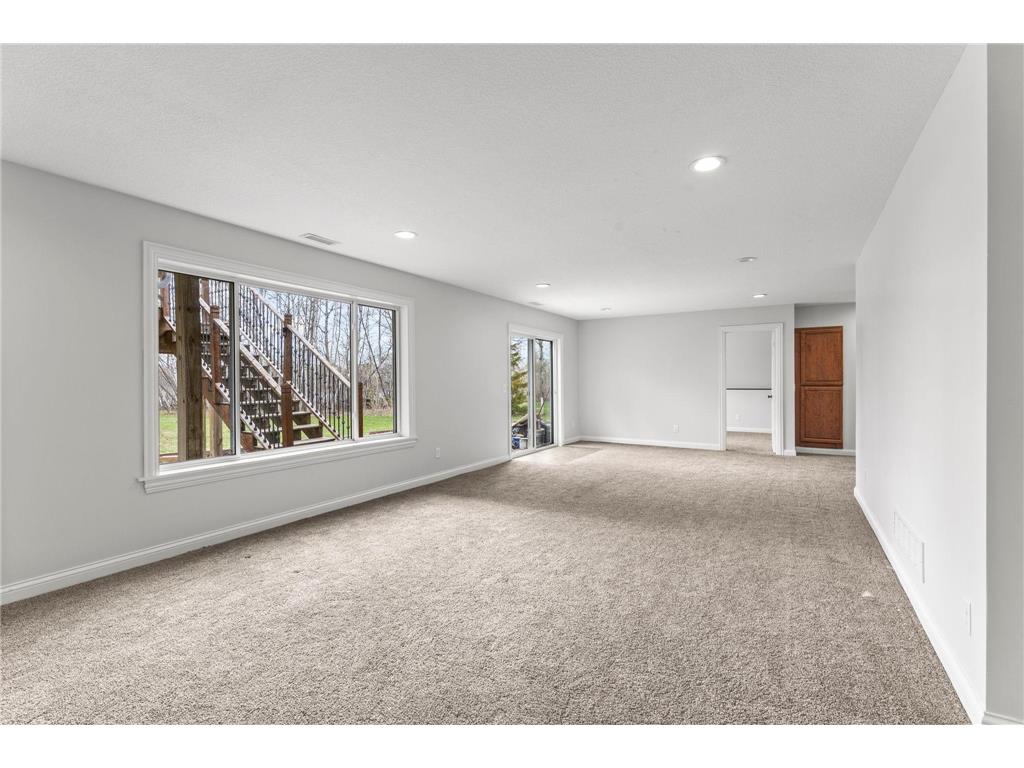 2697 Davis Street S Cambridge MN 55008 7062529 image31