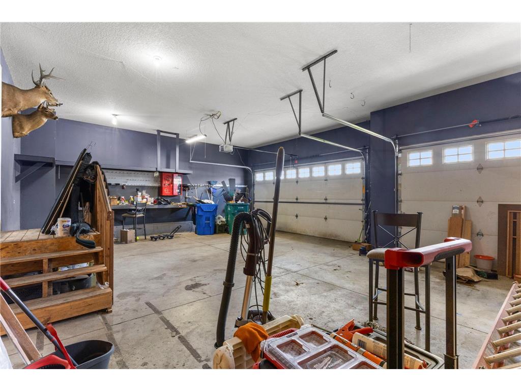 2697 Davis Street S Cambridge MN 55008 7062529 image36