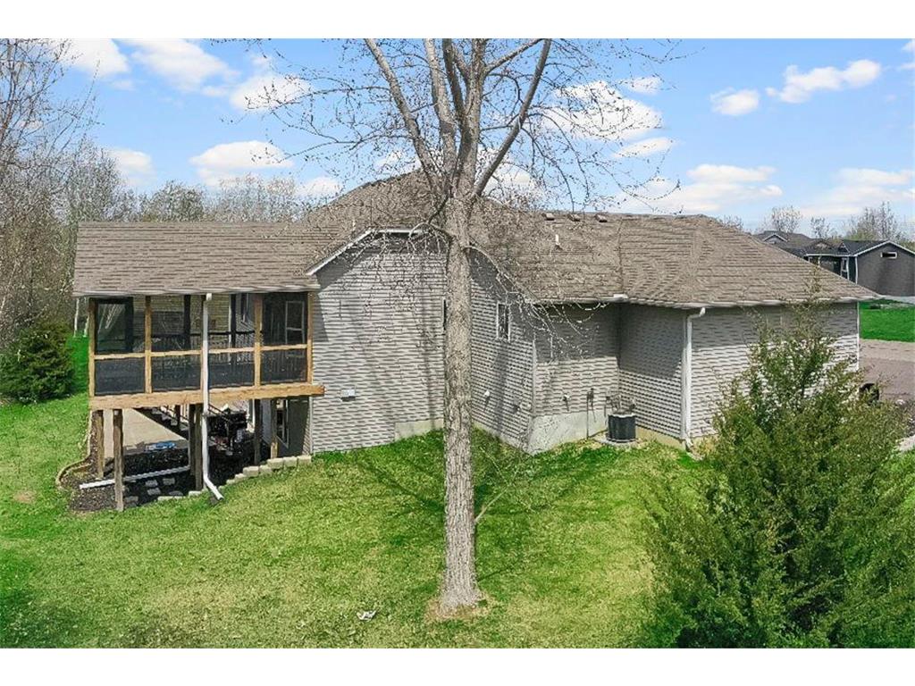 2697 Davis Street S Cambridge MN 55008 7062529 image45