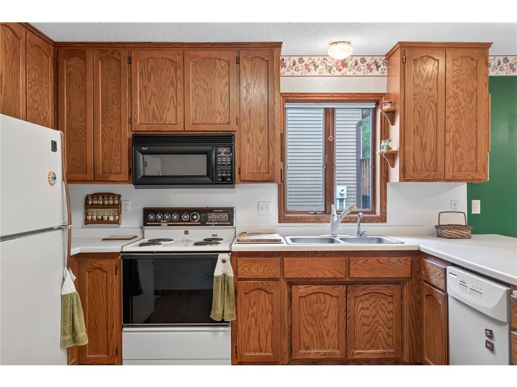 2697 Jessica Court Little Canada MN 55117 - Round Lake 7104592 image12