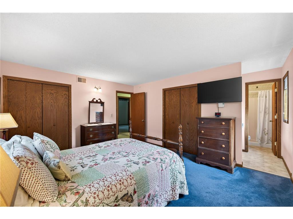 2697 Jessica Court Little Canada MN 55117 - Round Lake 7104592 image20