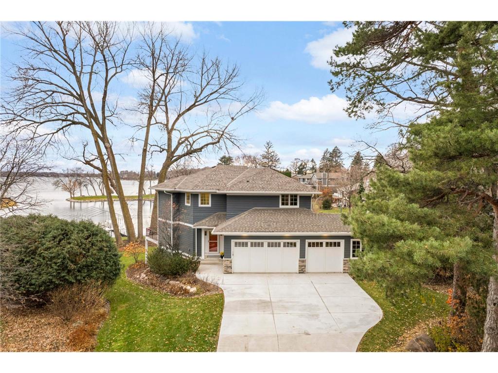 2697 Kelly Avenue Orono MN 55331 - Lake Minnetonka 6459555 image1