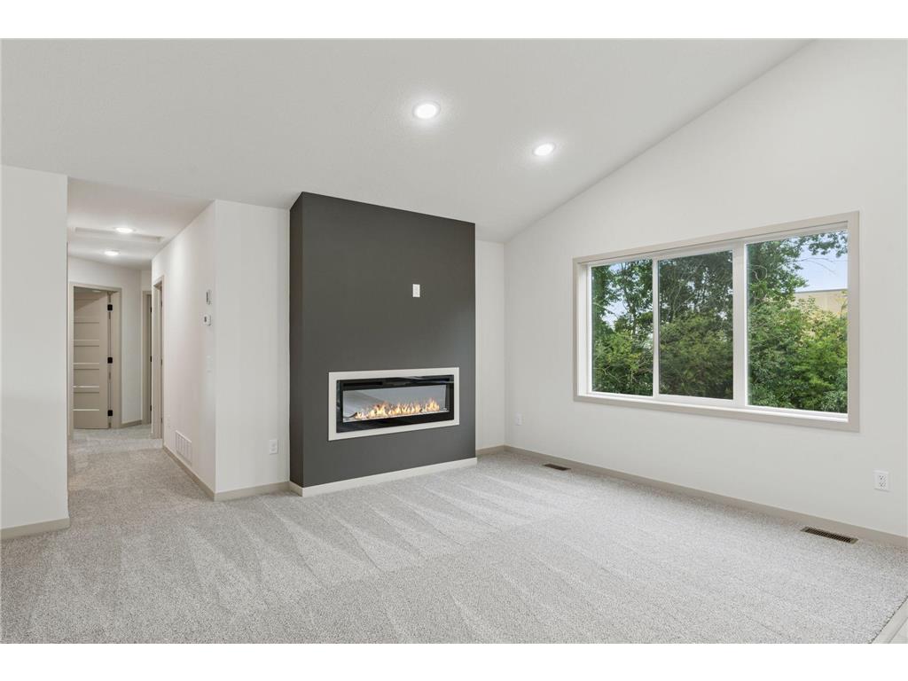 2699 128th Avenue NW Coon Rapids MN 55448 7001801 image12