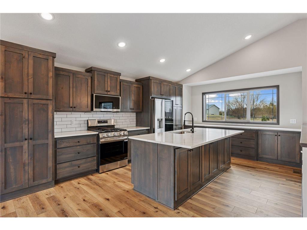 2699 128th Avenue NW Coon Rapids MN 55448 7001801 image2