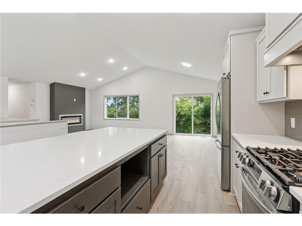 2699 128th Avenue NW Coon Rapids MN 55448 7001801 image21