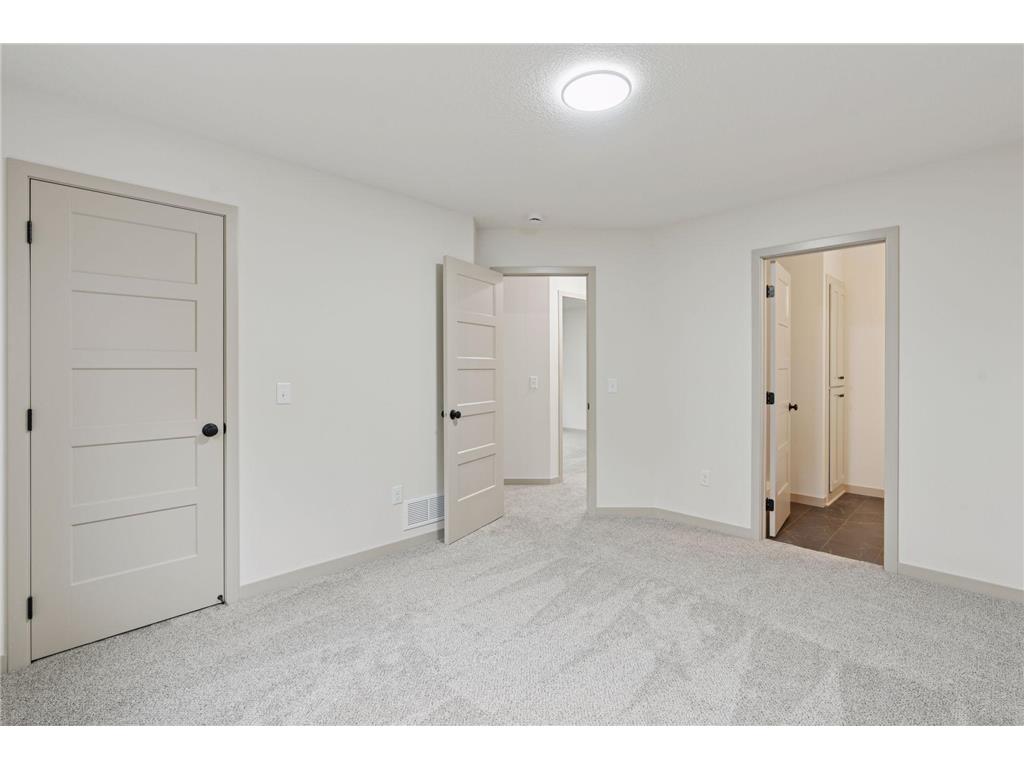 2699 128th Avenue NW Coon Rapids MN 55448 7001801 image30