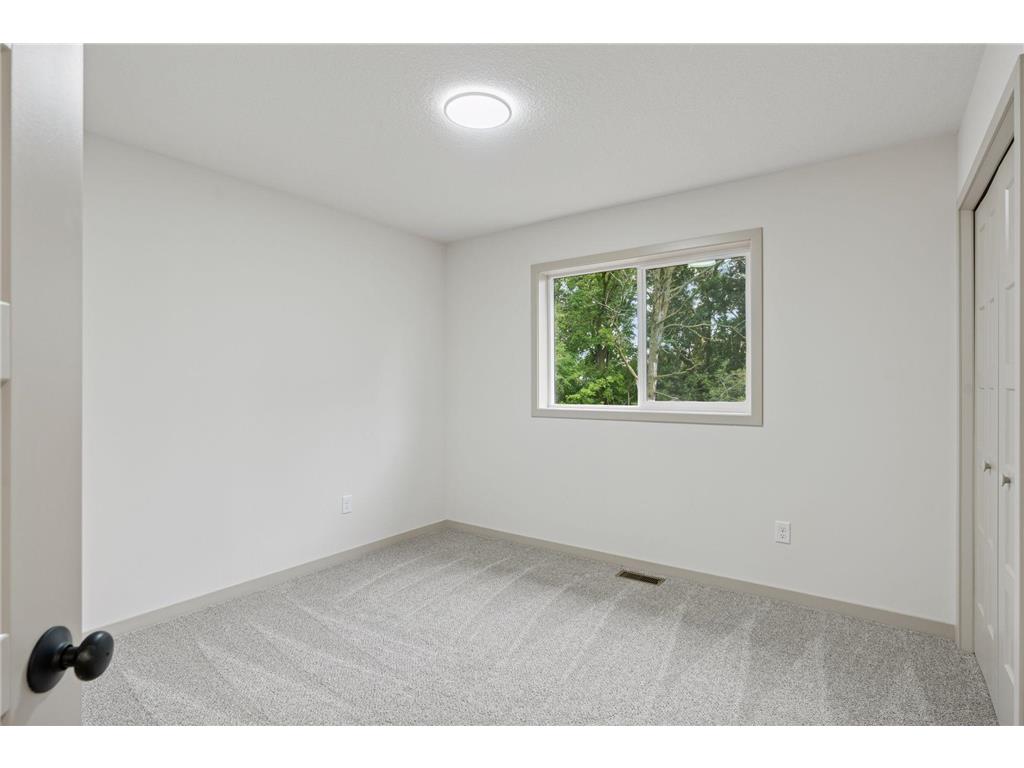 2699 128th Avenue NW Coon Rapids MN 55448 7001801 image35
