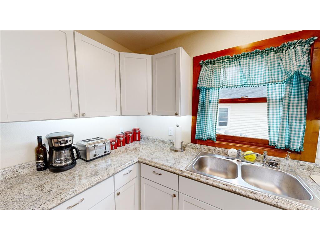 27 Division Street N #airbb Clara City MN 56222 6613990 image20