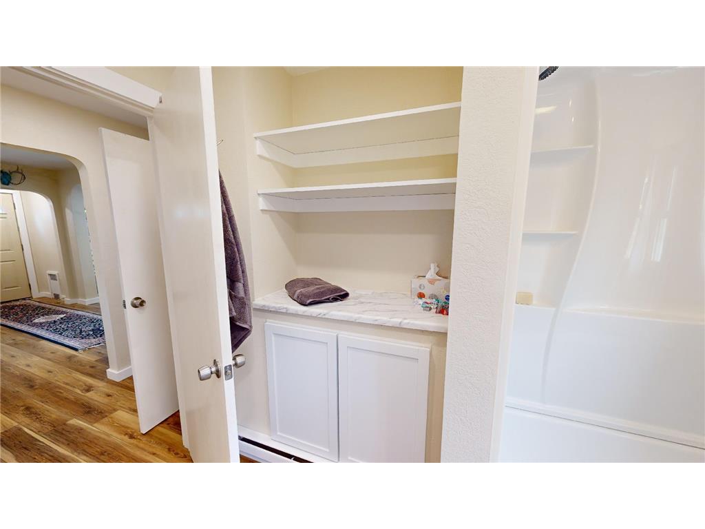 27 Division Street N #airbb Clara City MN 56222 6613990 image38