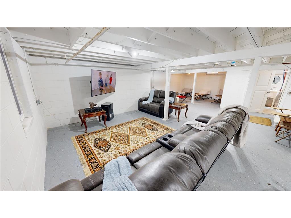 27 Division Street N #airbb Clara City MN 56222 6613990 image68