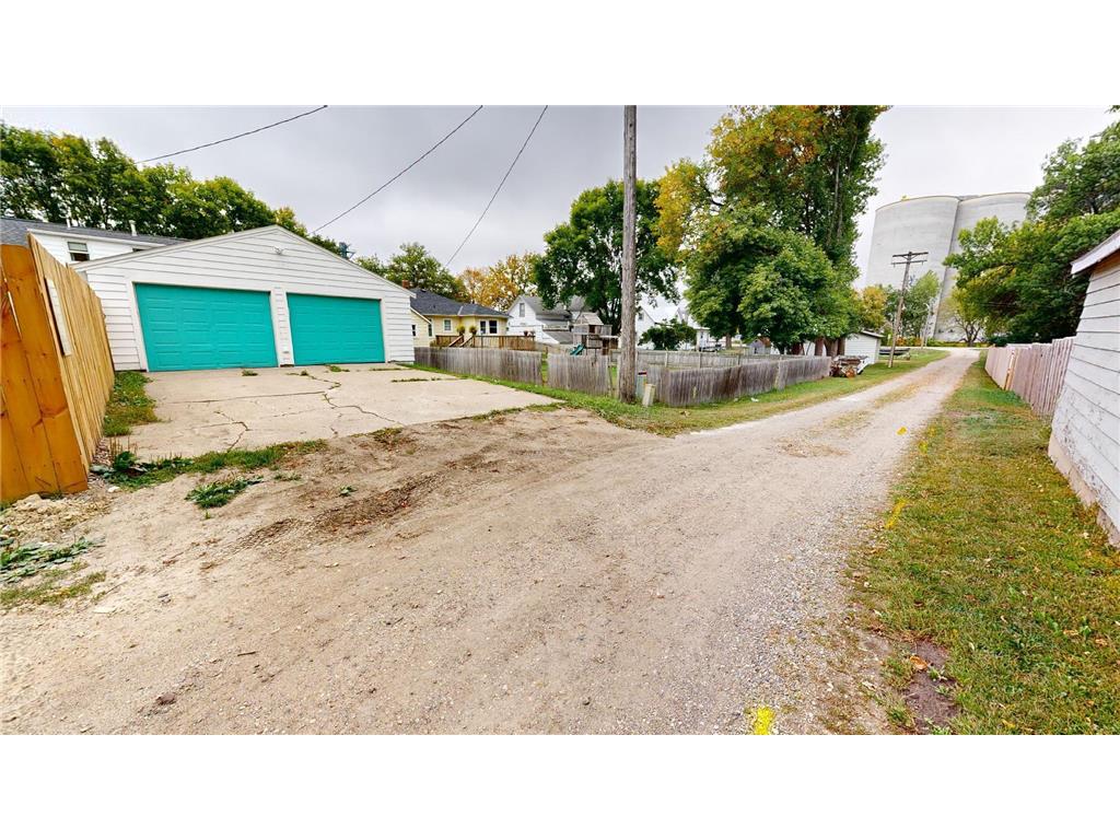 27 Division Street N #airbb Clara City MN 56222 6613990 image80