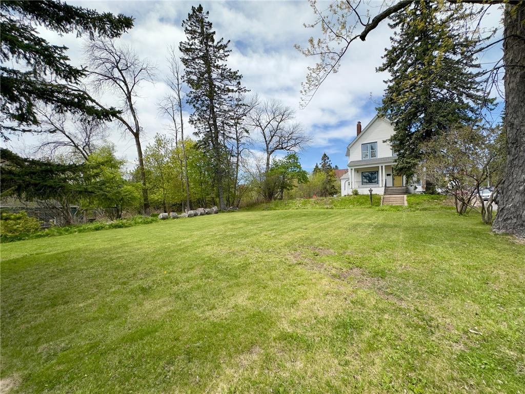 27 S 21st Avenue E Duluth MN 55812 - Tischer Creek 7079961 image34