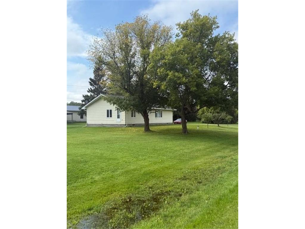 270 4th Avenue Roosevelt MN 56673 6788499 image4