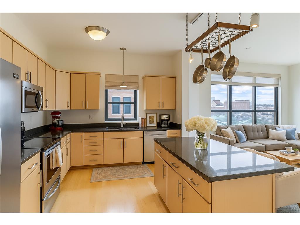 270 4th Street #402 Saint Paul MN 55101 7017351 image7