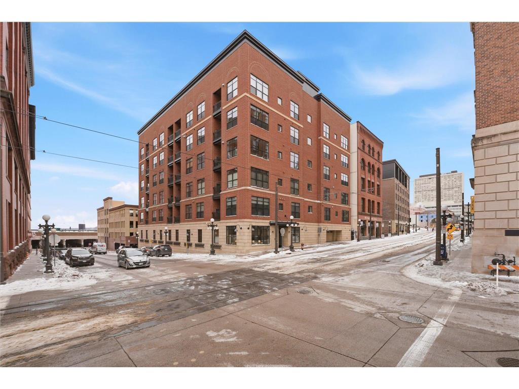 270 4th Street E #101 Saint Paul MN 55101 7008661 image3