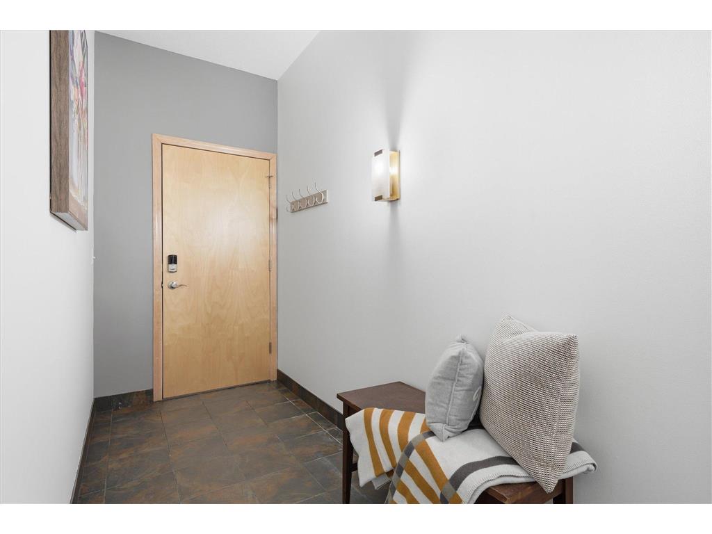 270 4th Street E #101 Saint Paul MN 55101 7008661 image6