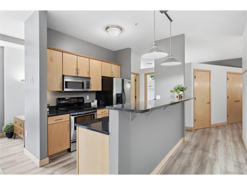 270 4th Street E #101 Saint Paul MN 55101 7008661 image8