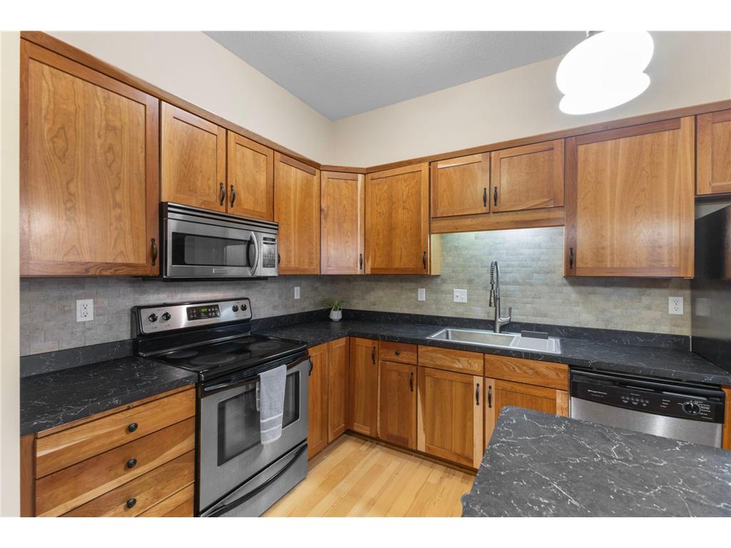 270 4th Street E #203 Saint Paul MN 55101 7015328 image10