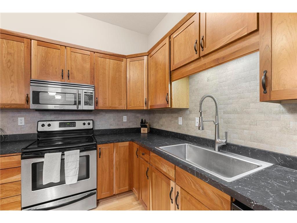 270 4th Street E #203 Saint Paul MN 55101 7015328 image11