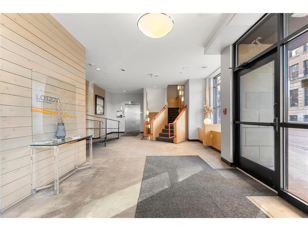 270 4th Street E #203 Saint Paul MN 55101 7015328 image24