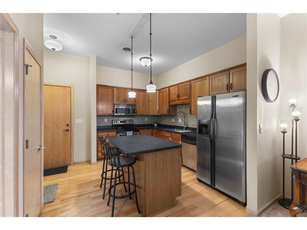 270 4th Street E #203 Saint Paul MN 55101 7015328 image7