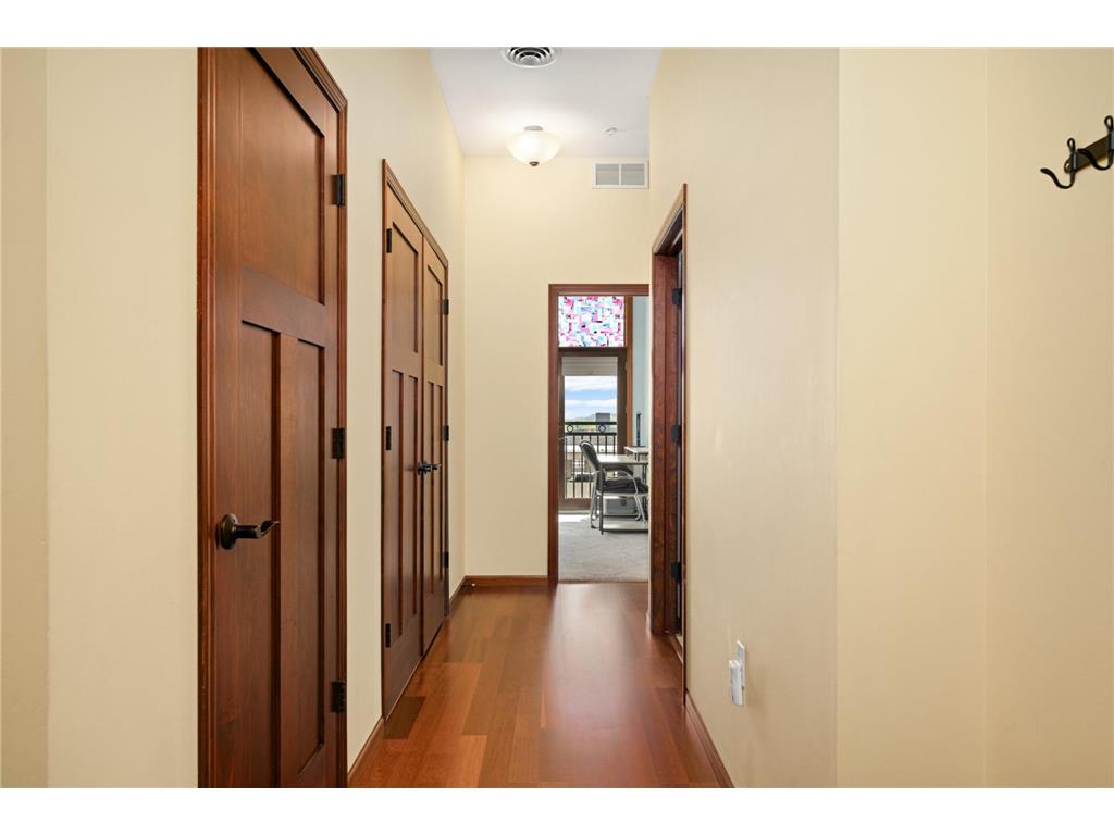 270 4th Street E #309 Saint Paul MN 55101 7067564 image6