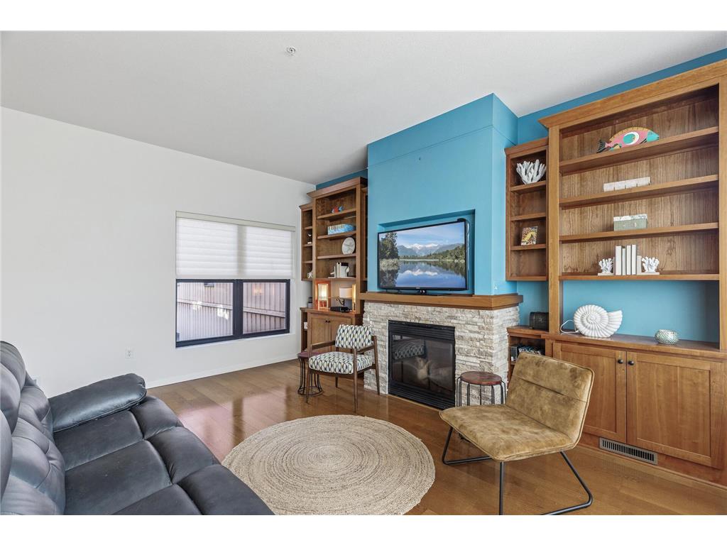 270 4th Street E #401 Saint Paul MN 55101 6677764 image2