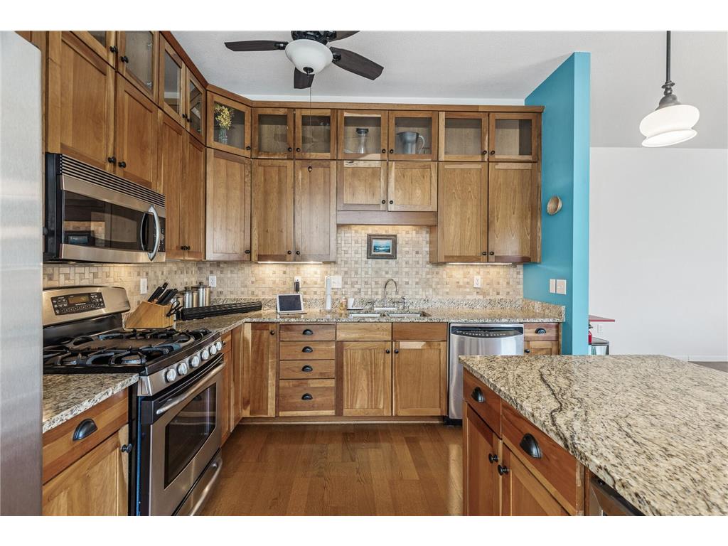 270 4th Street E #401 Saint Paul MN 55101 6677764 image5