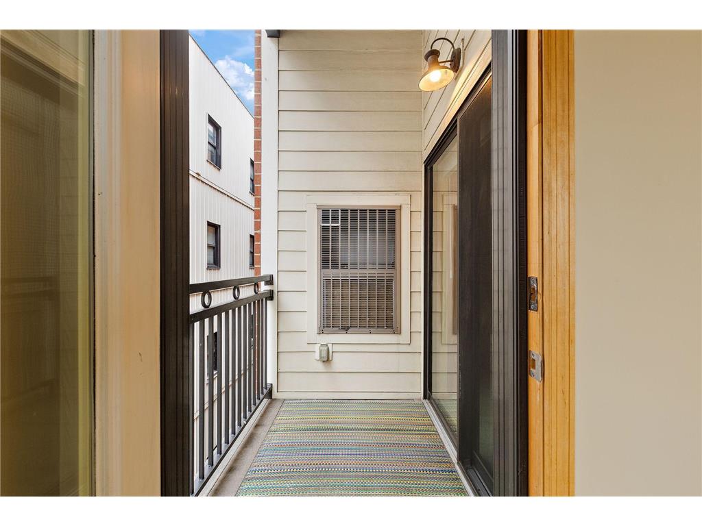 270 4th Street E #409 Saint Paul MN 55101 6823067 image18