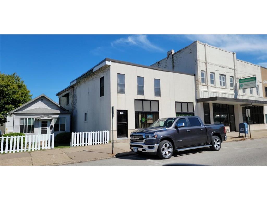 270 E 3rd Street Winona MN 55987 6408490 image1