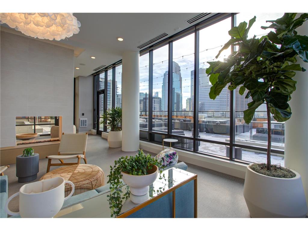 270 Hennepin Avenue #1119 Minneapolis MN 55401 7081725 image40