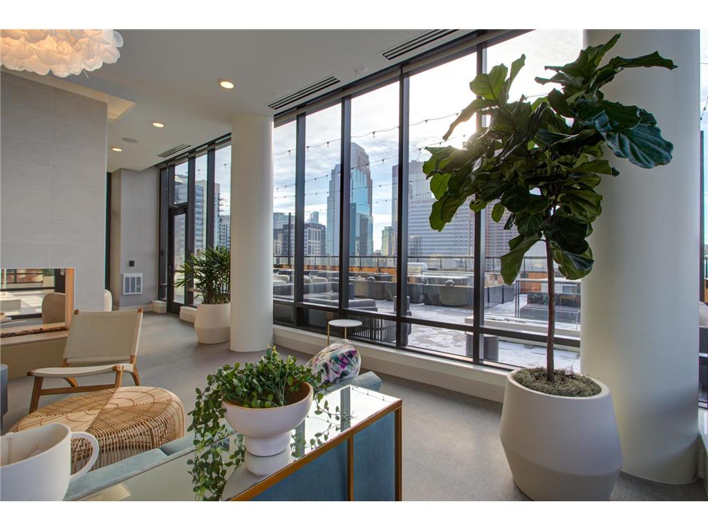 270 Hennepin Avenue #616 Minneapolis MN 55401 7017307 image33