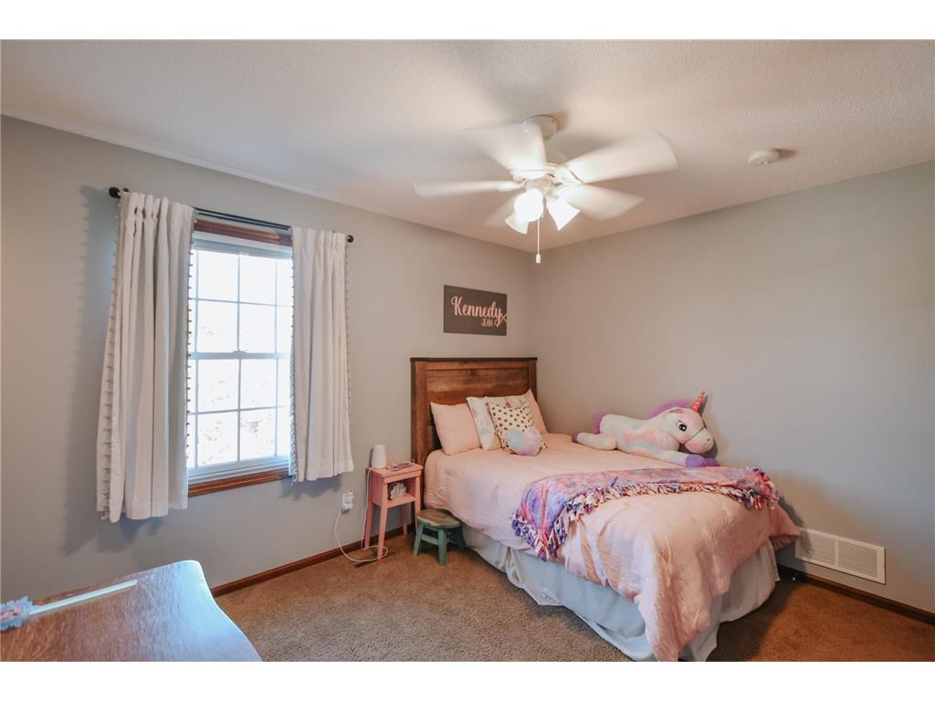 270 Highlands Avenue Zumbrota MN 55992 7073300 image18