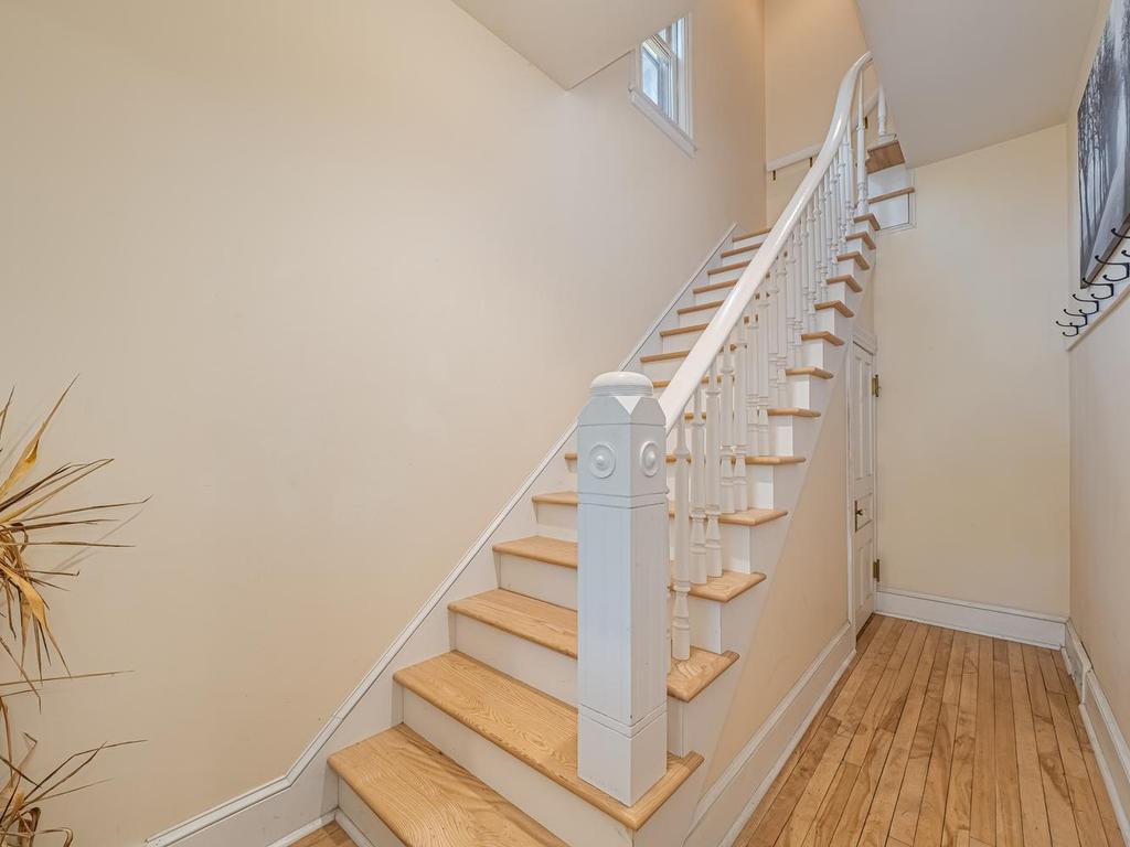270 Maria Avenue Saint Paul MN 55106 7066928 image12
