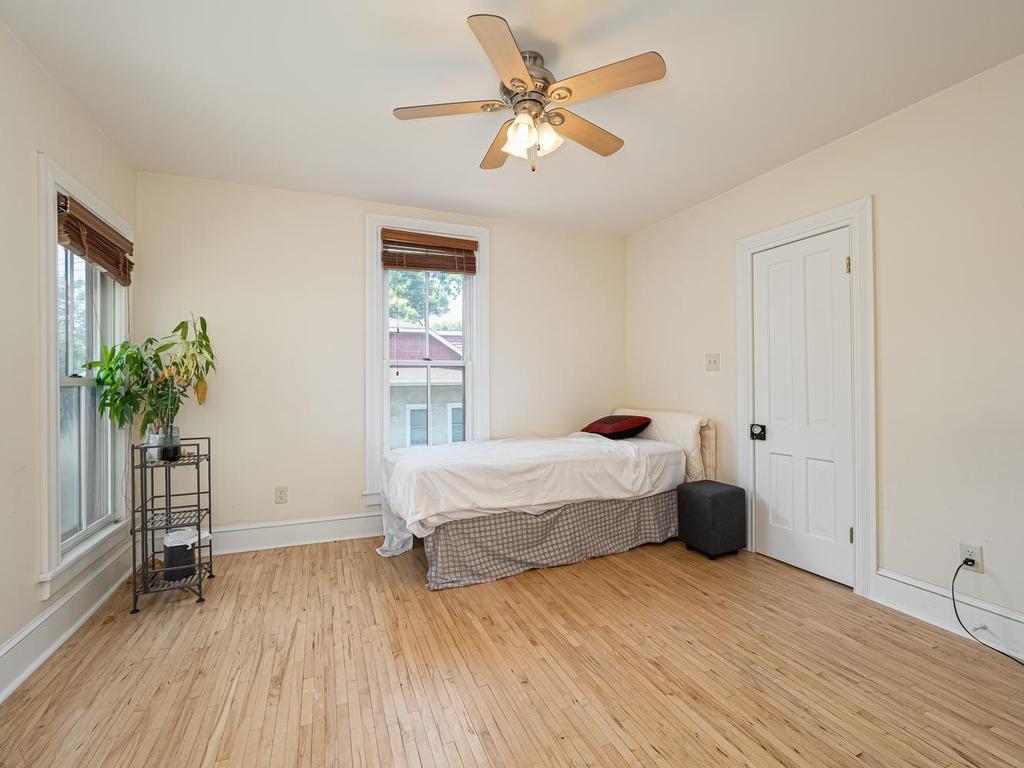 270 Maria Avenue Saint Paul MN 55106 7066928 image16