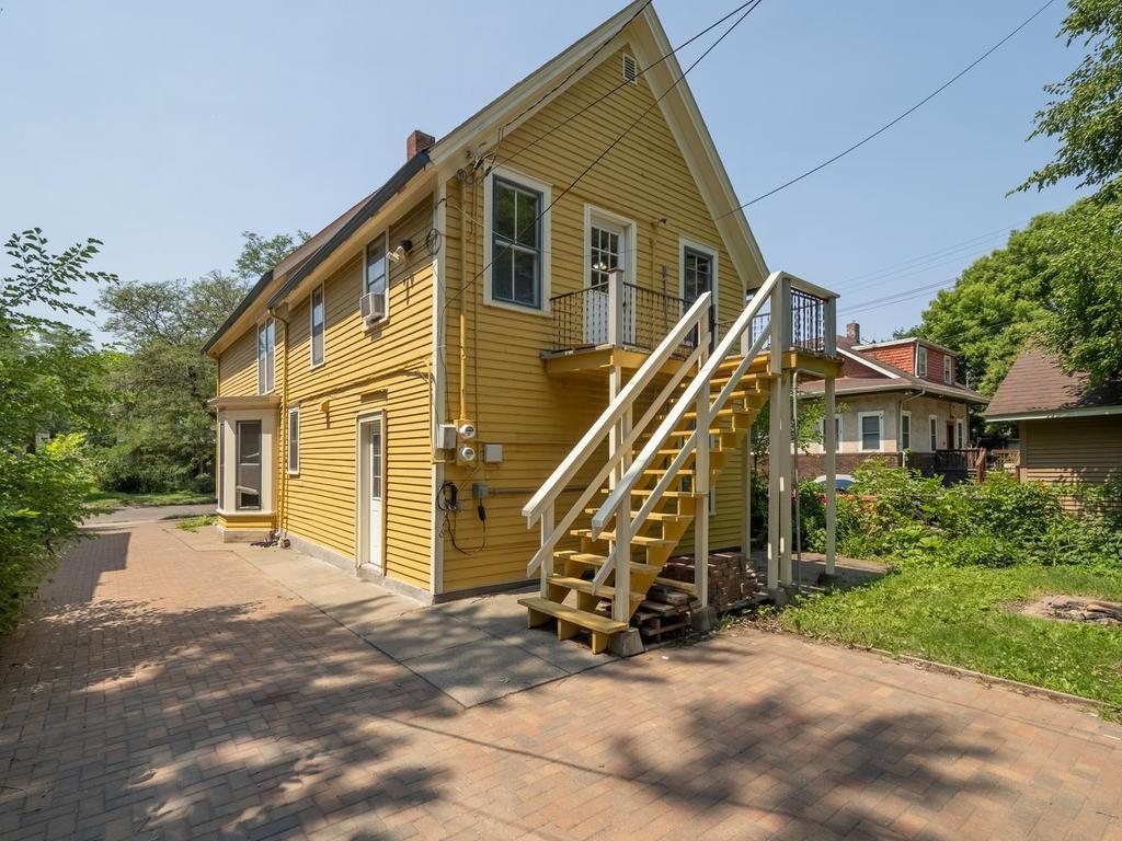 270 Maria Avenue Saint Paul MN 55106 7066928 image22