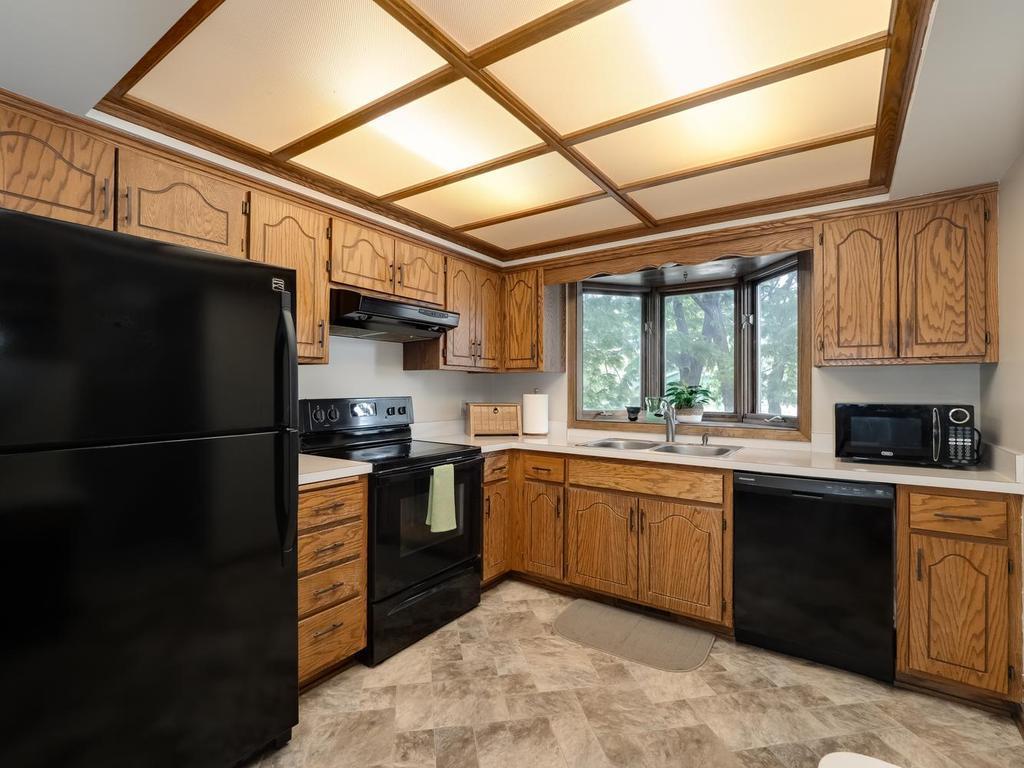 2700 98th Avenue N Brooklyn Park MN 55444 7093785 image15