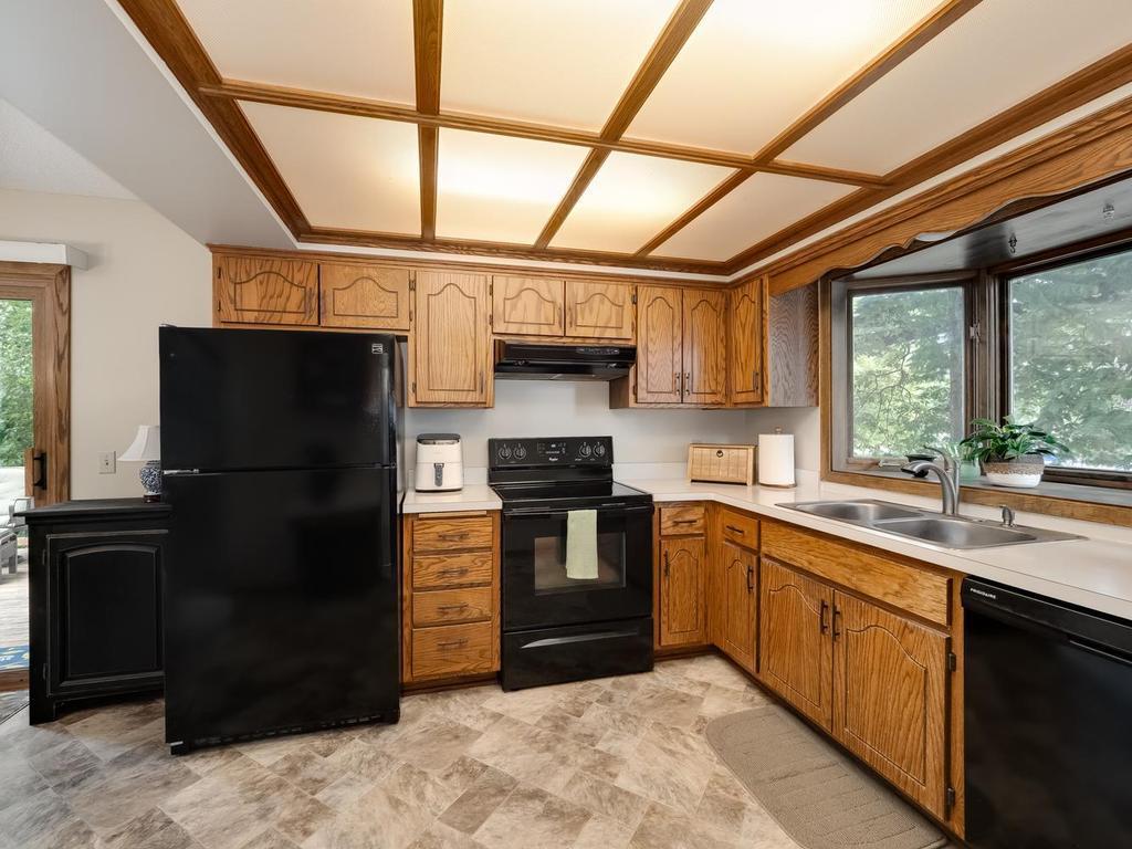 2700 98th Avenue N Brooklyn Park MN 55444 7093785 image16