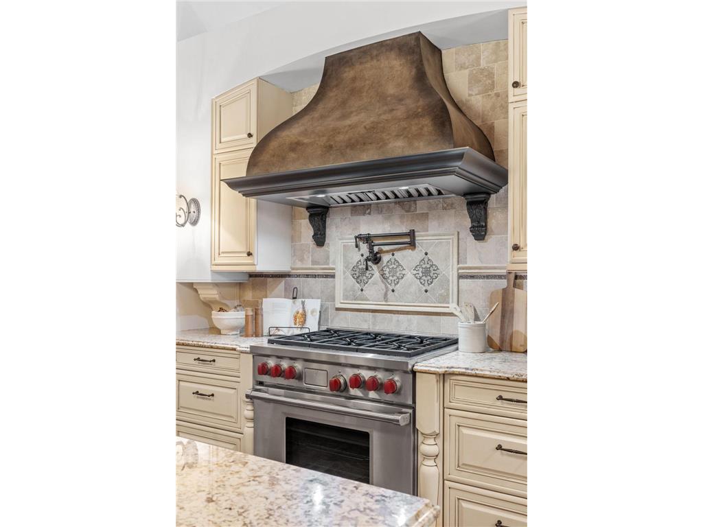 2700 Ashbourne Road Minnetonka MN 55391 7093802 image18