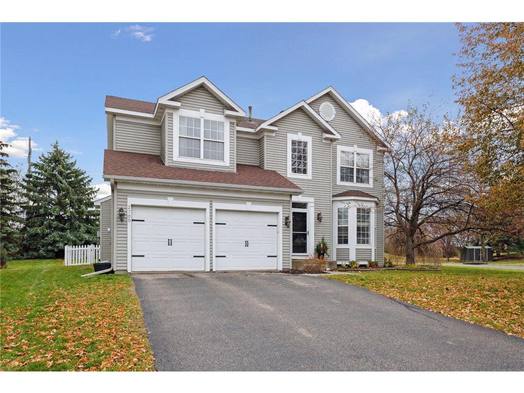 2700 Autumn Woods Drive, Chaska, MN, 55318 MLS 6456753 Edina Realty