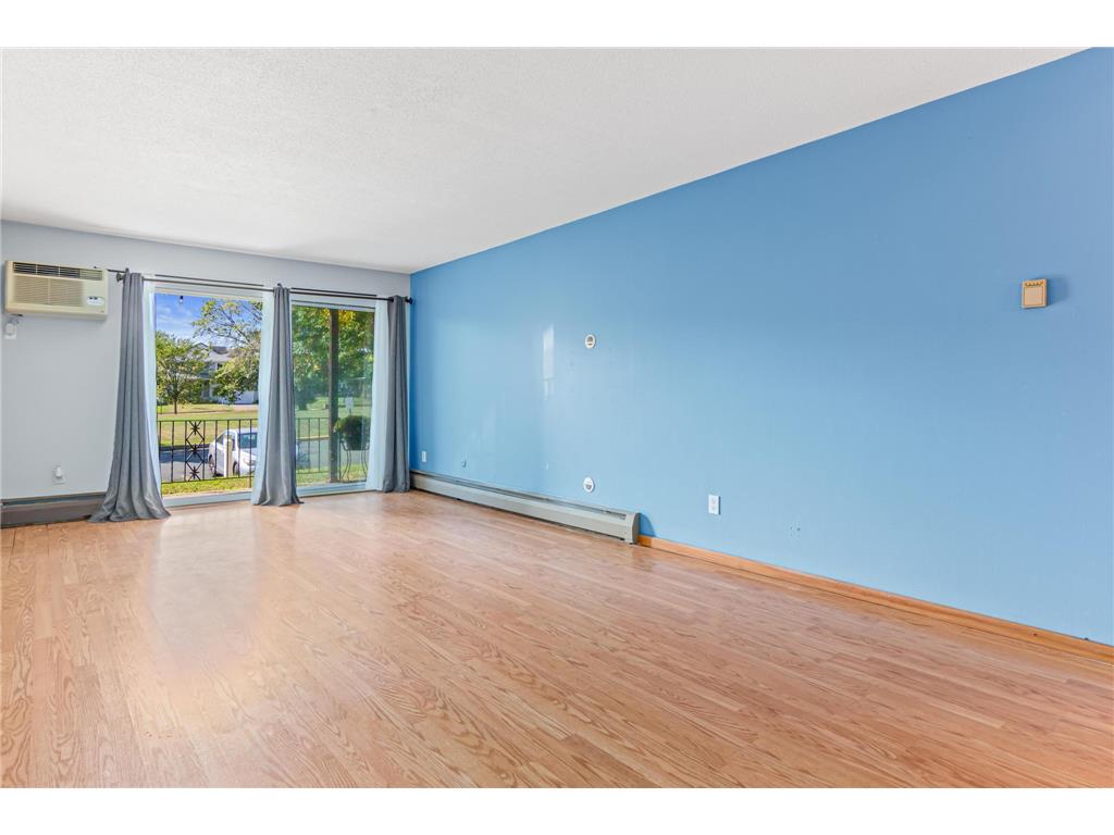 2700 Dale Street N #A110 Roseville MN 55113 6435517 image1