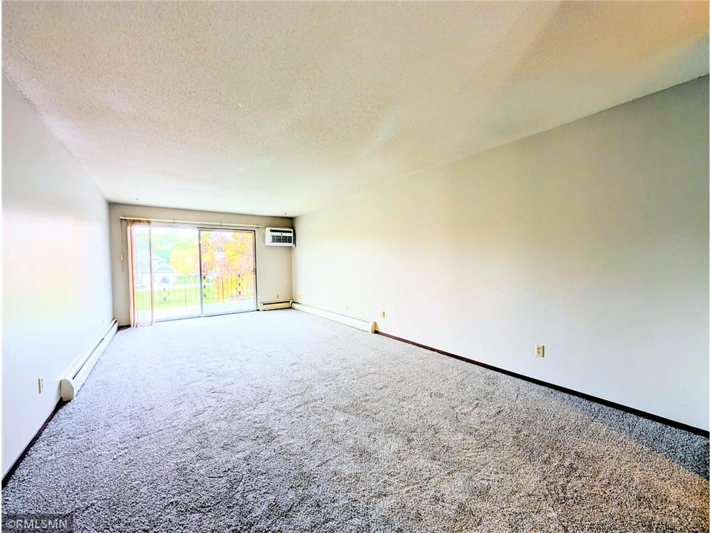 2700 Dale Street N #A214 Roseville MN 55113 7111170 image11