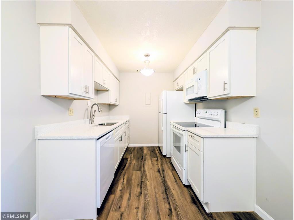 2700 Dale Street N #A214 Roseville MN 55113 7111170 image2