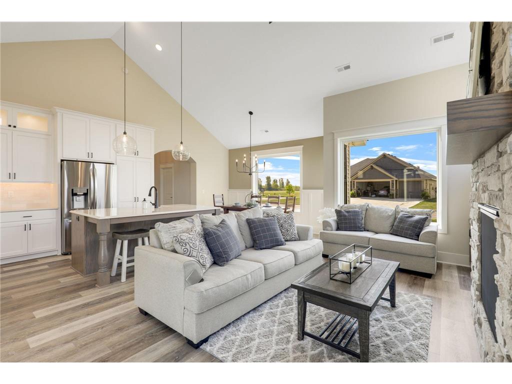 2700 Hanson Avenue Faribault MN 55021 6693897 image24