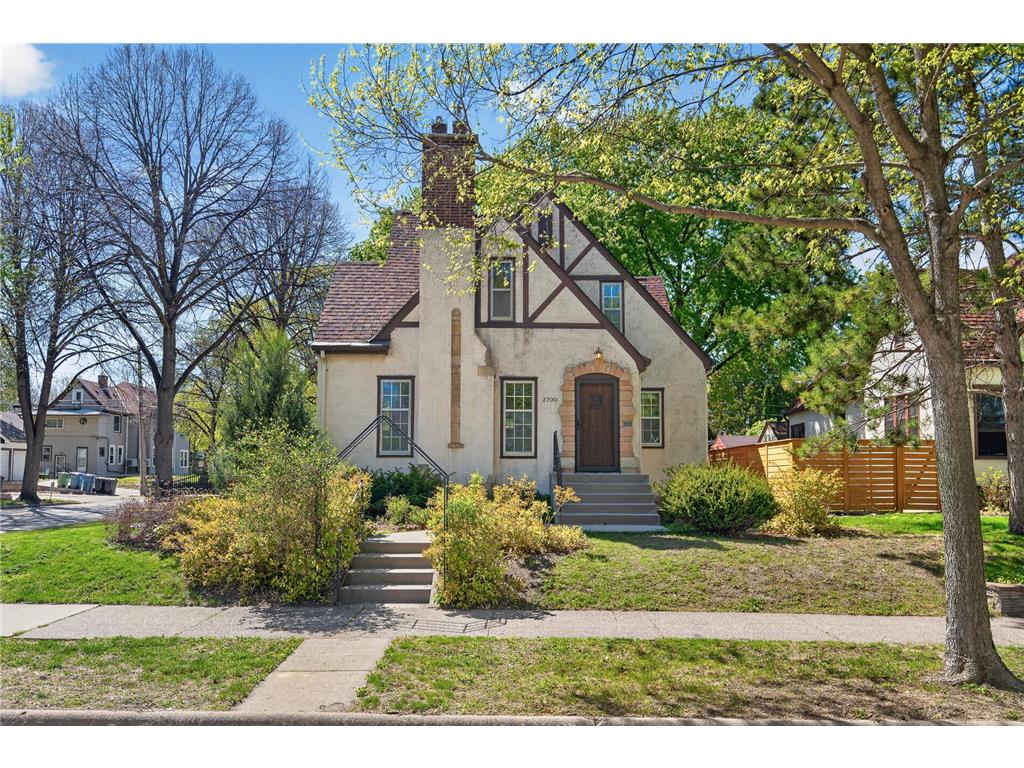 2700 Hayes Street NE Minneapolis MN 55418 7030162 image1