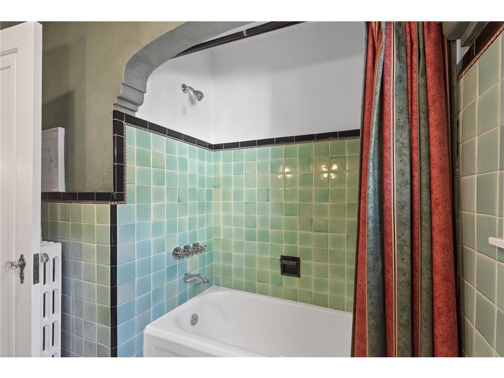 2700 Hayes Street NE Minneapolis MN 55418 7030162 image18